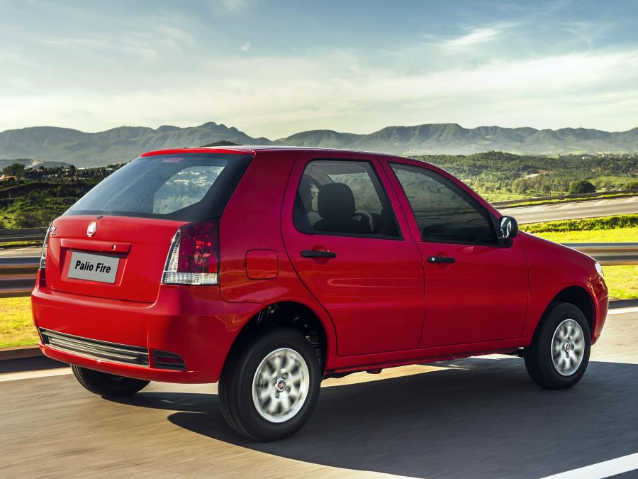  Fiat Palio Fire 5-Door 2014 года  (фото 5 из 10)